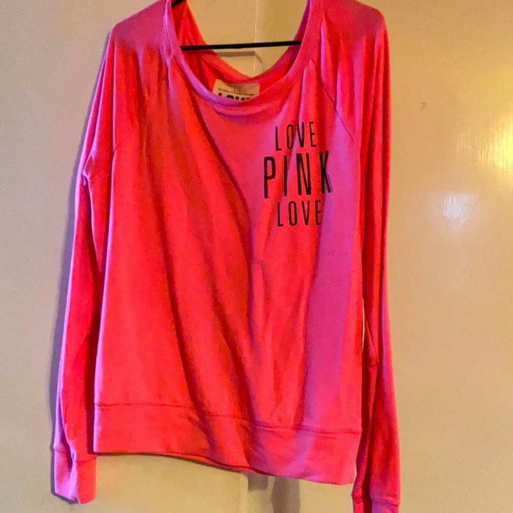 Cute Victoria’s Secret PINK top
